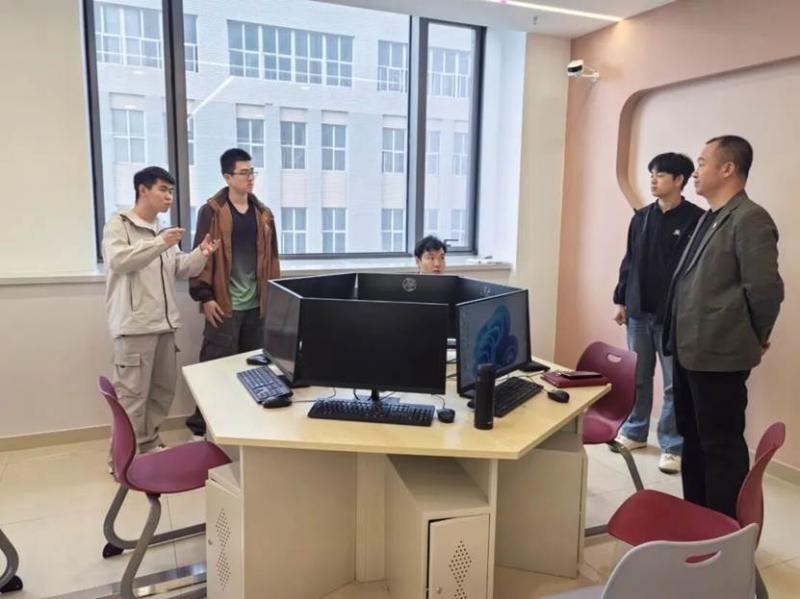 匠心助技，劳动赋能|数智工程学院开展“劳动创造幸福”实训室开放日实践活动